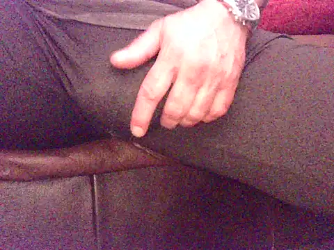 SDtinycok online show from February 15, 10:10 pm