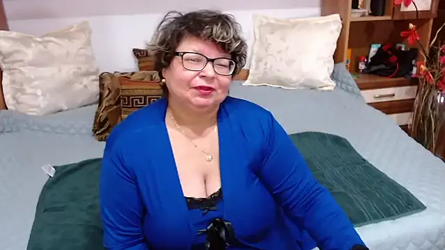 SweetMommaX online show from December 24, 10:33 am