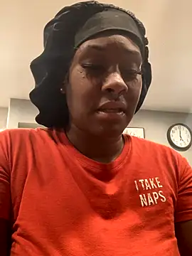 Foreignthababyy online show from September 20, 10:00 pm