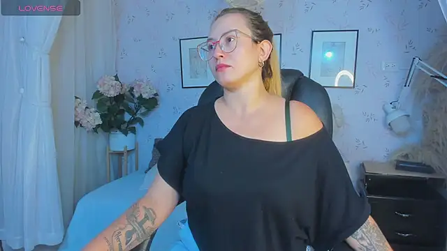 halaaa 1 online show from November 7, 12:16 pm