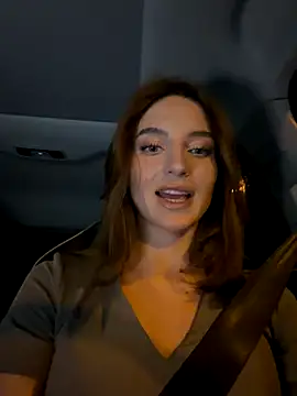 -AngelAri- online show from December 13, 9:20 pm