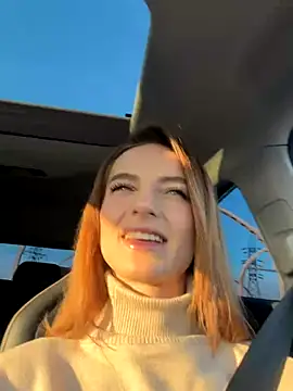 -AngelAri- online show from December 14, 9:25 am