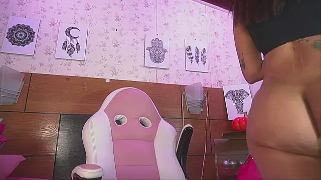 mssburbuja online show from January 16, 3:23 am