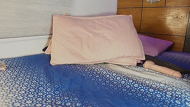 mssburbuja online show from February 19, 6:11 am