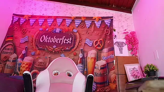 mssburbuja online show from September 23, 3:09 am