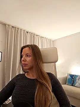 novaforyou1 online show from December 3, 2:15 pm