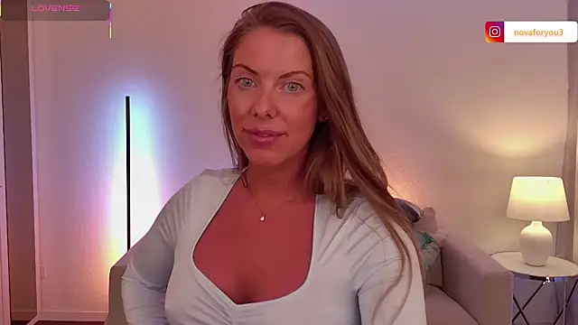 novaforyou1 online show from May 23, 10:36 pm