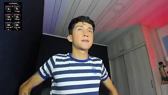 Snapshot of tom_Howard chatting on March 22, 4:58 pm tom Howard online show from March 22, 4:58 pm