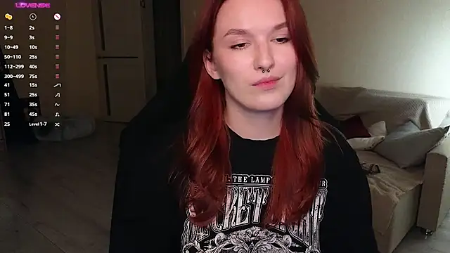 Val lava online show from October 2, 7:10 pm