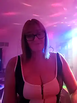 COUPLE4VOYEUR01 online show from December 14, 7:36 pm