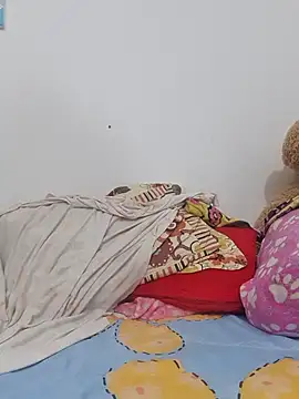 karlythothxh online show from October 12, 4:33 am