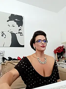 RebeccaNoble online show from September 24, 6:33 pm