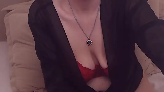 RebeccaNoble online show from April 27, 3:04 am