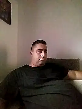 ADRIAN ADI40 online show from December 7, 7:16 am