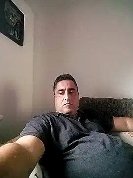 ADRIAN ADI40 online show from December 16, 11:01 am