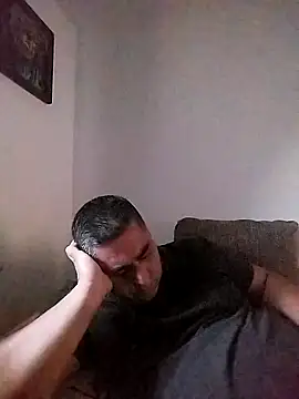 ADRIAN ADI40 online show from December 16, 2:05 pm