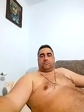 ADRIAN ADI40 online show from January 23, 6:03 pm