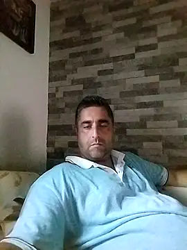 ADRIAN ADI40 online show from October 10, 5:28 am