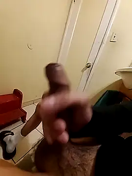 Snapshot of Bigstiffyuh chatting on November 20, 1:22 pm Bigstiffyuh online show from November 20, 1:22 pm