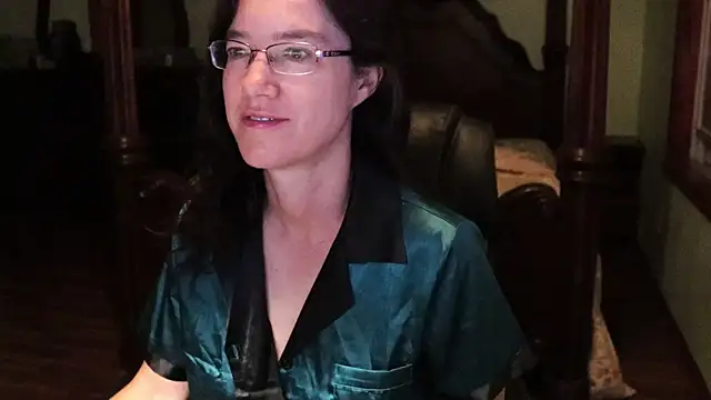 thornburyrose online show from May 30, 8:22 am