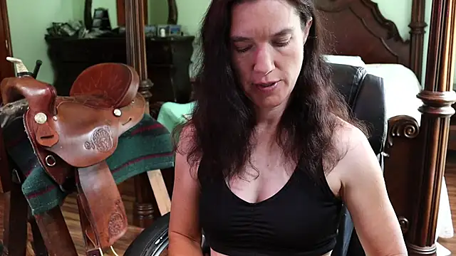 thornburyrose online show from June 5, 4:13 pm