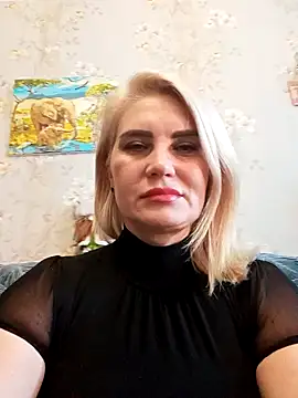 Snapshot of JennyOMay chatting on October 16, 3:29 am JennyOMay online show from October 16, 3:29 am