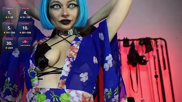 Snapshot of CyberXGoddess chatting on February 19, 2:29 am CyberXGoddess online show from February 19, 2:29 am