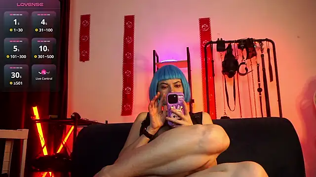 Snapshot of CyberXGoddess chatting on February 26, 12:20 am CyberXGoddess online show from February 26, 12:20 am