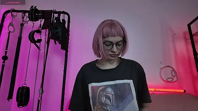 CyberXGoddess online show from June 1, 6:48 am