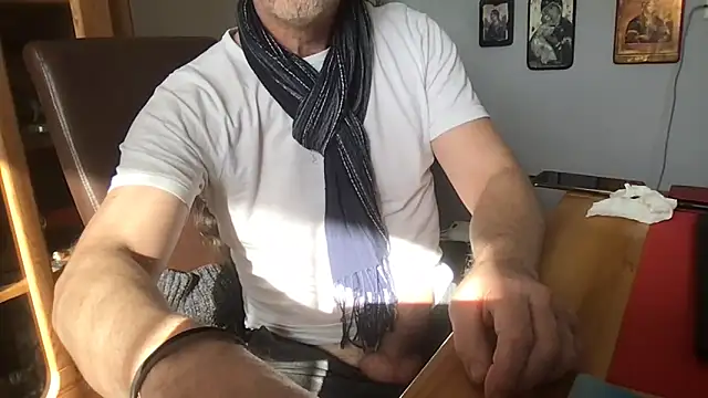 owlbimaikxh online show from February 27, 10:26 am