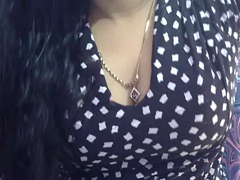 Snapshot of Your_wild_Dia chatting on November 2, 6:05 am Your wild Dia online show from November 2, 6:05 am