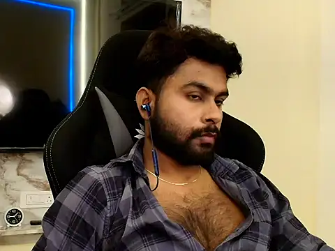 SHENOY3 online show from June 5, 3:40 pm