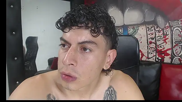 Strongernastyx online show from December 3, 10:18 pm