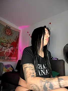 kiaraglam2 online show from October 15, 1:22 pm