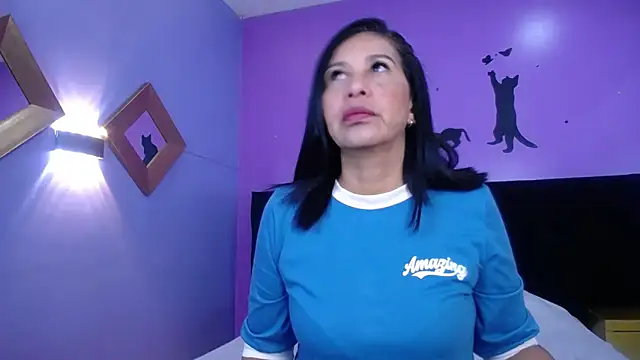 Snapshot of Shanon_mature chatting on March 9, 12:09 pm Shanon mature online show from March 9, 12:09 pm