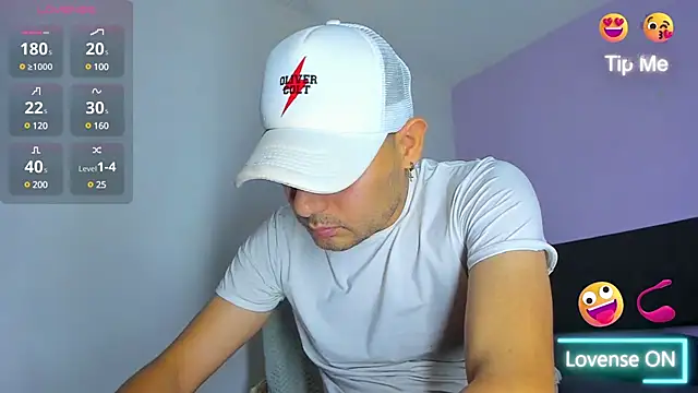 jhonyalzate2 online show from December 2, 2:20 am