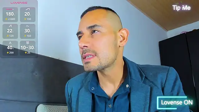 jhonyalzate2 online show from September 27, 11:21 pm