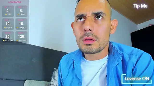 jhonyalzate2 online show from September 29, 4:39 am