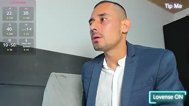 jhonyalzate2 online show from March 20, 3:33 am