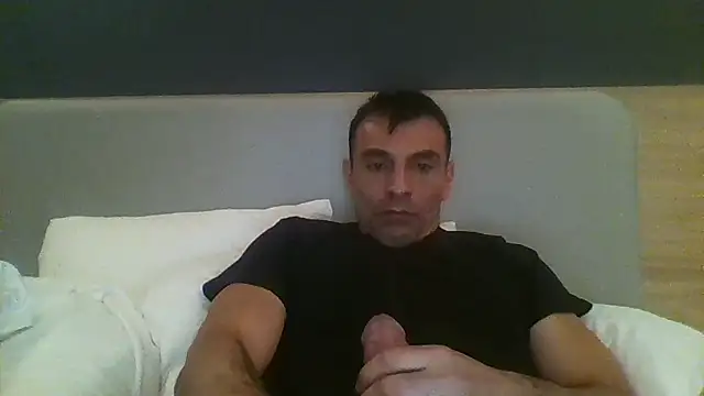 Hugebiglongcockcoupl online show from December 21, 1:51 pm