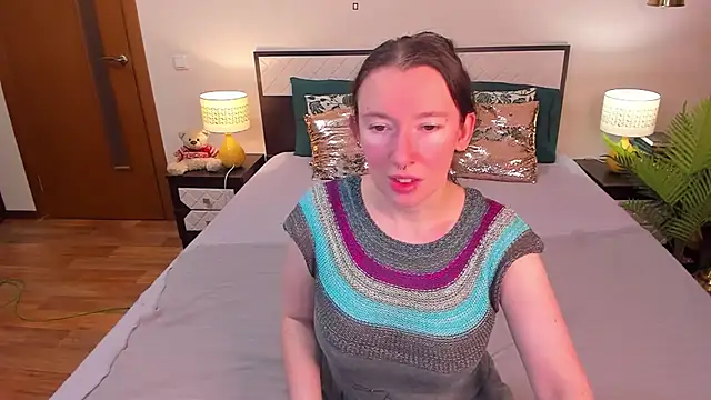 CatherineWalls online show from May 21, 8:10 am