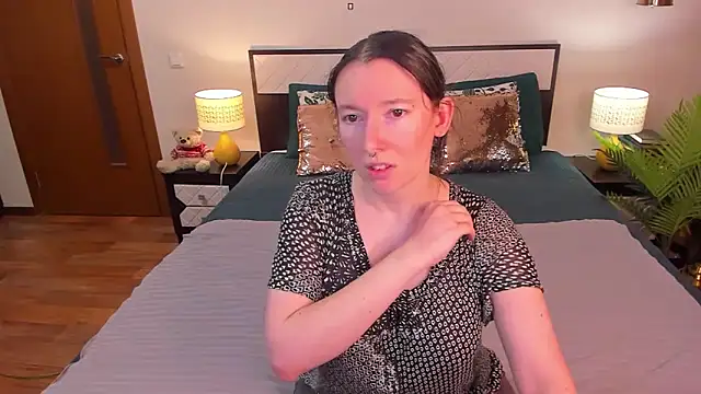 CatherineWalls online show from May 26, 3:13 am