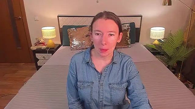 CatherineWalls online show from July 21, 3:53 am