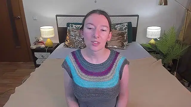 CatherineWalls online show from July 25, 2:53 am