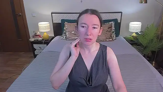 CatherineWalls online show from July 30, 3:05 am