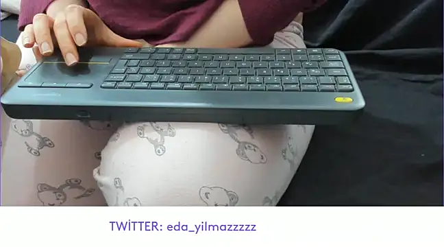 Snapshot of sexy_modelll chatting on February 4, 12:33 pm sexy modelll online show from February 4, 12:33 pm