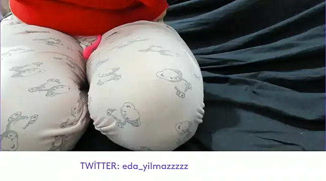 Snapshot of sexy_modelll chatting on February 5, 10:30 am sexy modelll online show from February 5, 10:30 am