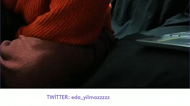 Snapshot of sexy_modelll chatting on February 15, 8:01 pm sexy modelll online show from February 15, 8:01 pm