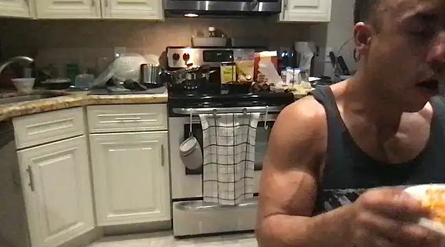 BigGuyMuscle online show from February 26, 12:49 am