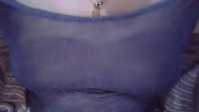 annarose19 online show from January 3, 11:12 pm